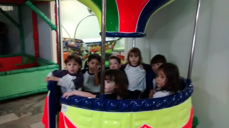 PREMIAÇÃO DOS GRUPOS QUE MAIS ARRECADARAM PRENDAS PARA A FESTA JUNINA